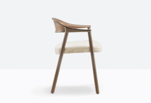 krzesło Hera, krzesło Pedrali, krzesło drewniane, krzesło boho, krzesło do jadalni, krzesło do salonu, krzesło retro, włoski design, nowoczesny design