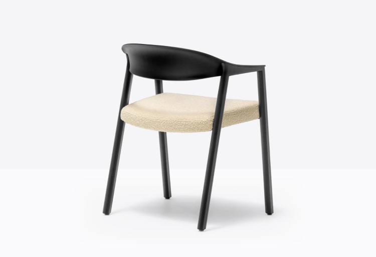 krzesło Hera, krzesło Pedrali, krzesło drewniane, krzesło boho, krzesło do jadalni, krzesło do salonu, krzesło retro, włoski design, nowoczesny design