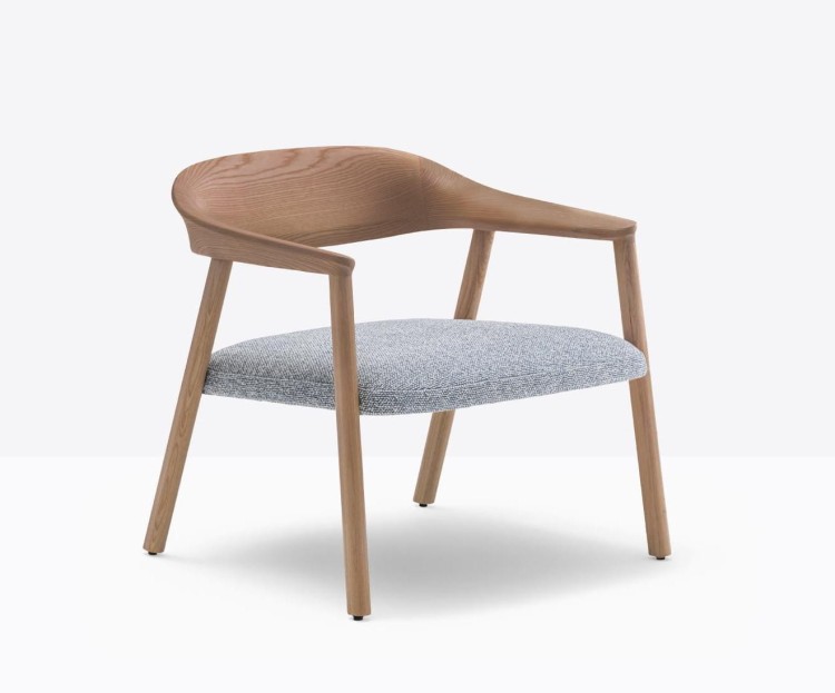 fotel Hera, fotel Pedrali, fotel drewniany, fotel boho, fotel do salonu, fotel retro, włoski design, nowoczesny design