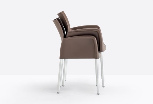 krzesło Ice, krzesło Pedrali, krzesło z tworzywa, krzesło do salonu, krzesło do jadalni, krzesło do kuchni, włoski producent, nowoczesny design, włoski design