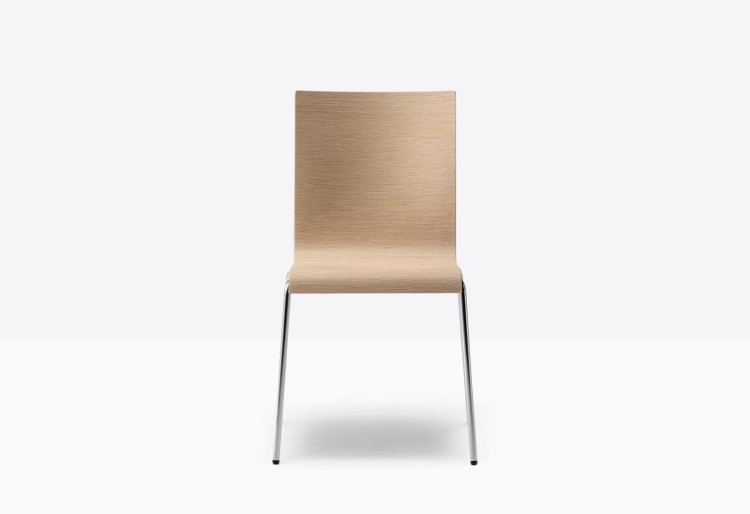krzesło Kuadra, krzesło Pedrali, krzesło stalowe, krzesło drewniane, krzesło do jadalni, krzesło do kawiarni, krzesło do restauracji, nowoczesny design, włoski design