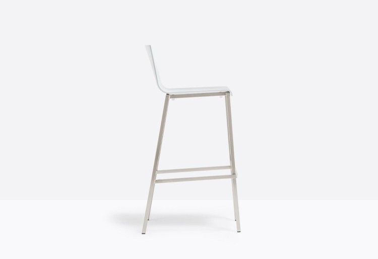 hoker Kuadra, hoker Pedrali, hoker stalowy, hoker z tworzywa, hoker do jadalni, hoker do kawiarni, hoker do restauracji, nowoczesny design, włoski design