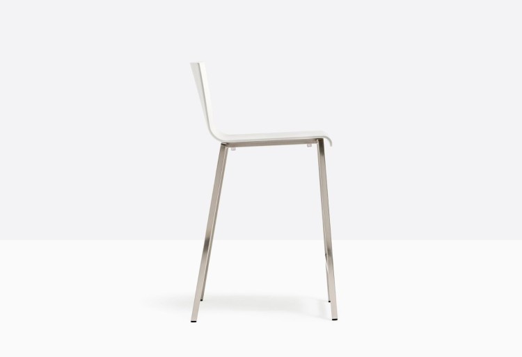 hoker Kuadra, hoker Pedrali, hoker stalowy, hoker z tworzywa, hoker do jadalni, hoker do kawiarni, hoker do restauracji, nowoczesny design, włoski design