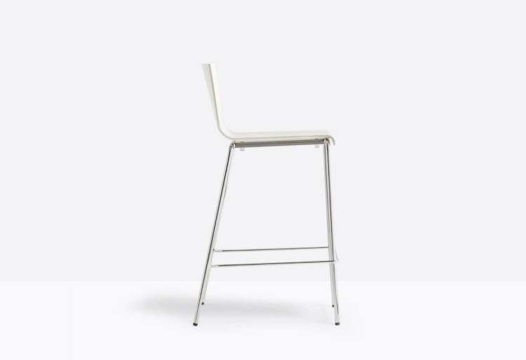 hoker Kuadra, hoker Pedrali, hoker stalowy, hoker z tworzywa, hoker do jadalni, hoker do kawiarni, hoker do restauracji, nowoczesny design, włoski design