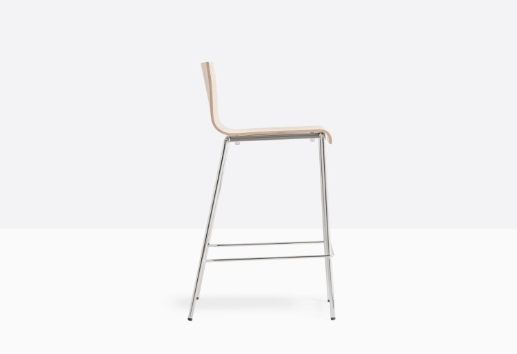 hoker Kuadra, hoker Pedrali, hoker stalowy, hoker drewniany, hoker do jadalni, hoker do kawiarni, hoker do restauracji, nowoczesny design, włoski design