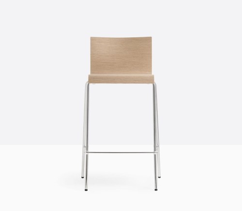 hoker Kuadra, hoker Pedrali, hoker stalowy, hoker drewniany, hoker do jadalni, hoker do kawiarni, hoker do restauracji, nowoczesny design, włoski design