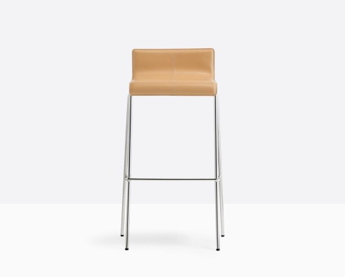 hoker Kuadra, hoker Pedrali, hoker stalowy, hoker skóra, hoker do jadalni, hoker do kawiarni, hoker do restauracji, nowoczesny design, włoski design