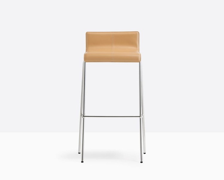 hoker Kuadra, hoker Pedrali, hoker stalowy, hoker skóra, hoker do jadalni, hoker do kawiarni, hoker do restauracji, nowoczesny design, włoski design