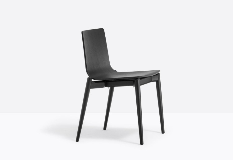 krzesło Malmo, krzesło Pedrali, krzesło drewniane, krzesło do jadalni, krzesło do kuchni, krzesło do restauracji, nowoczesny design, włoski design