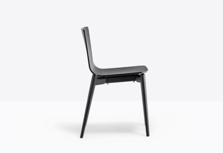 krzesło Malmo, krzesło Pedrali, krzesło drewniane, krzesło do jadalni, krzesło do kuchni, krzesło do restauracji, nowoczesny design, włoski design