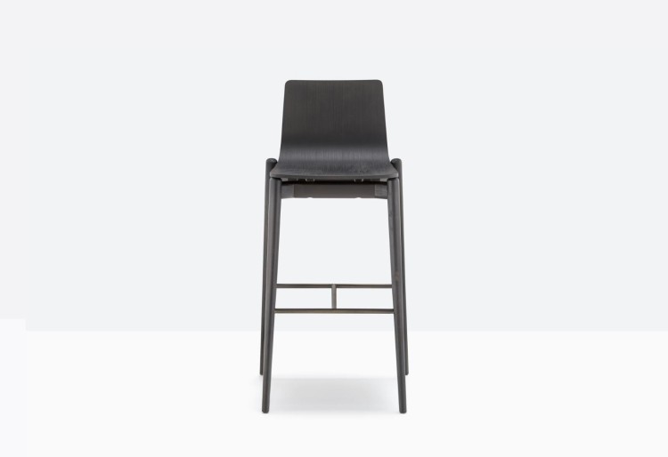 hoker Malmo, hoker Pedrali, hoker drewniany, włoski hoker, hoker do jadalni, hoker do kuchni, hoker do restauracji, nowoczesny design, włoski design