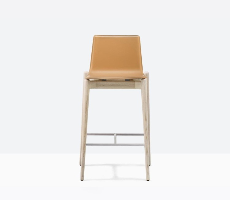 hoker Malmo, hoker Pedrali, hoker drewniany, włoski hoker, hoker do jadalni, hoker do kuchni, hoker do restauracji, nowoczesny design, włoski design