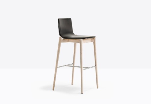 hoker Malmo, hoker Pedrali, hoker drewniany, włoski hoker, hoker do jadalni, hoker do kuchni, hoker do restauracji, nowoczesny design, włoski design