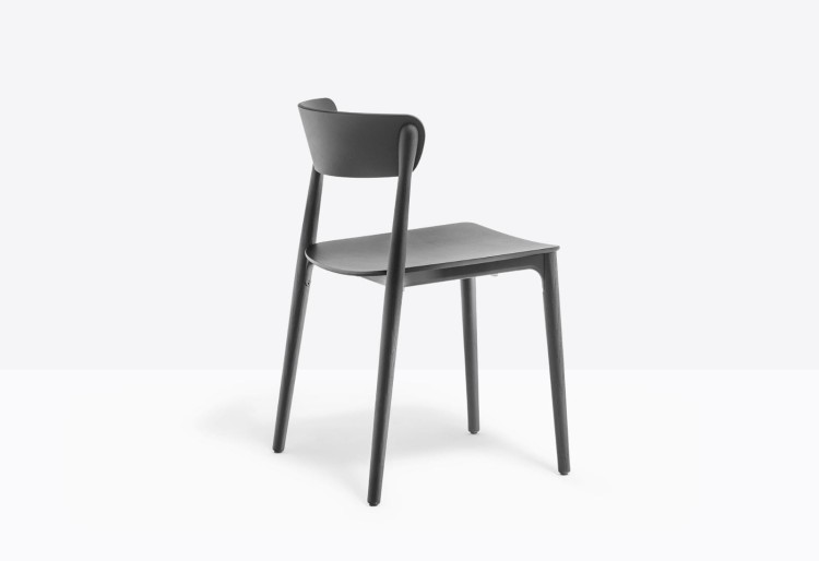 krzesło Nemea, krzesło Pedrali, krzesło drewniane, krzesło jesionowe, krzesło do jadalni, krzesło do kuchni, krzesło styl skandynawski, włoski design, nowoczesny design