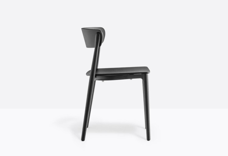 krzesło Nemea, krzesło Pedrali, krzesło drewniane, krzesło jesionowe, krzesło do jadalni, krzesło do kuchni, krzesło styl skandynawski, włoski design, nowoczesny design