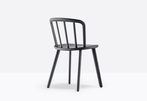 krzesło Nym, krzesło Pedrali, krzesło drewniane, krzesło do jadalni, krzesło do kuchni, krzesło jesionowe, włoski design, minimalistyczne krzesło, nowoczesny design