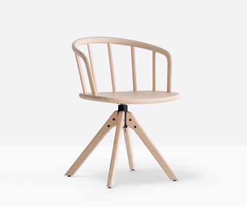 krzesło Nym, krzesło Pedrali, krzesło drewniane, krzesło do jadalni, krzesło do kuchni, krzesło jesionowe, włoski design, minimalistyczne krzesło, nowoczesny design