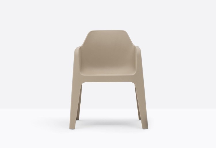 krzesło Plus, krzesło Pedrali, krzesło outdoorowe, krzesło na taras, krzesło z tworzywa, krzesło do ogrodu, krzesło do restauracji, nowoczesny design, włoski design