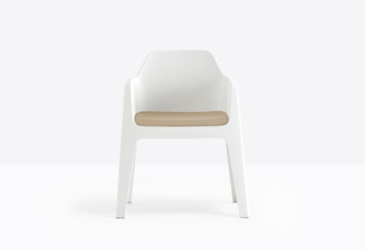 krzesło Plus, krzesło Pedrali, krzesło outdoorowe, krzesło na taras, krzesło z tworzywa, krzesło do ogrodu, krzesło do restauracji, nowoczesny design, włoski design