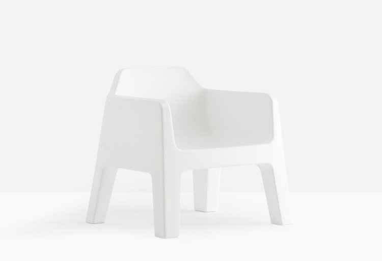 krzesło Plus, krzesło Pedrali, krzesło outdoorowe, krzesło na taras, krzesło z tworzywa, krzesło do ogrodu, krzesło do restauracji, nowoczesny design, włoski design