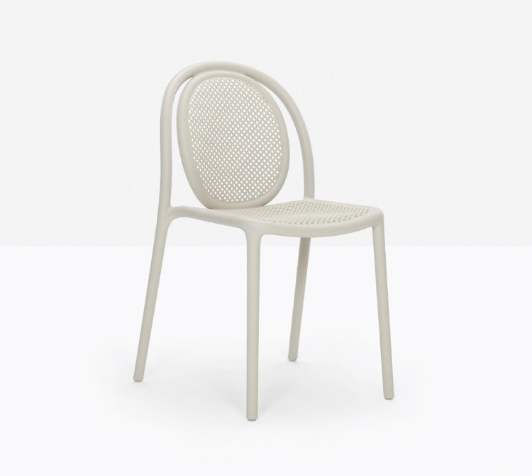krzesło Remind, krzesło Pedrali, krzesło z tworzywa, krzesło outdoorowe, krzesło do jadalni, krzesło na taras, krzesło do restauracji, włoski design, nowoczesny design