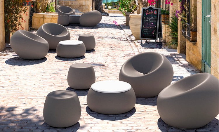 pufa Boom, pufa Plust, pufa outdoorowa, pufa na taras, pufa do ogrodu, stolik boczny, włoski design