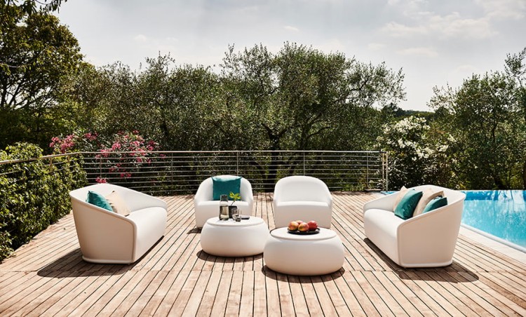 sofa Settembre, sofa Plust, sofa outdoorowa, sofa na taras, sofa ogrodowa, sofa do restauracji, sofa z tworzywa, włoski design