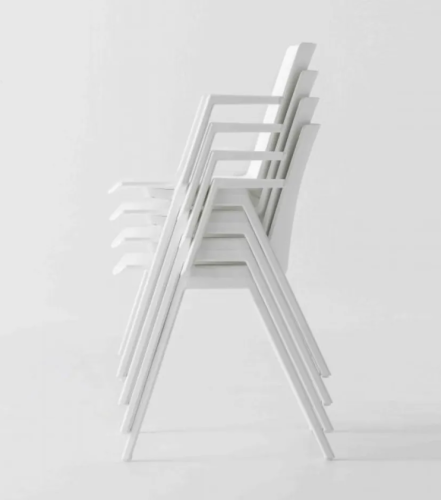 krzesło Jubel, ergonomiczne krzesło, krzesło biurowe, krzesło do hotelu, krzesło konferencyjne, nowoczesne krzesło, klasyczne krzesło, krzesło z tworzywa, metalowe nogi, minimalistyczny design, krzesło sztaplowane