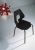 krzesło designerskie, nowoczesne krzesło, futurystyczna forma, geometryczny kształt, krzesło z tworzywa, metalowa podstawa, krzesło do biura, krzesło do showroomu, krzesło do kuchni, krzesło minimalistyczne