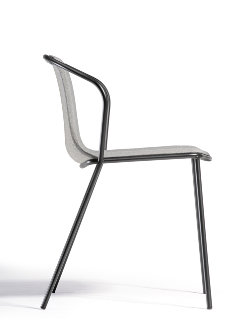 krzesło Kasia, krzesło Gaber, krzesło outdoorowe, odporność na pogodę, nowoczesne meble, krzesło na taras, włoski design, krzesło do restauracji, stalowe nogi, siedzisko z tworzywa