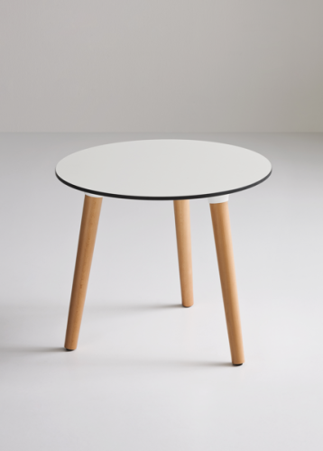 stolik kawowy, stolik pomocniczy, okrągły blat, drewniane nogi, buk, skandynawski styl, włoski design, minimalistyczny stolik, stolik do salonu, stolik do sypialni, stolik do hotelu