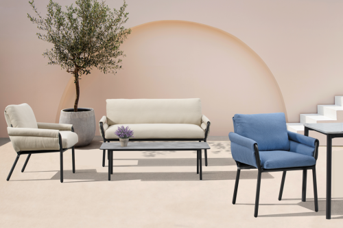 sofa Coachella, sofa Gaber, włoski design, tapicerowana sofa, sofa z podłokietnikami, stalowa rama, sofa do restauracji, nowoczesna sofa, ergonomiczna sofa