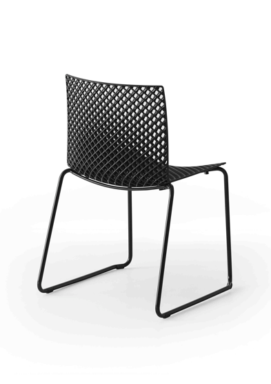 krzesło Fuller, krzesło ogrodowe, krzesło do restauracji, krzesło tarasowe, krzesło sztaplowane, nowoczesne krzesło, krzesło z podłokietnikami, krzesło z tworzywa, meble horeca