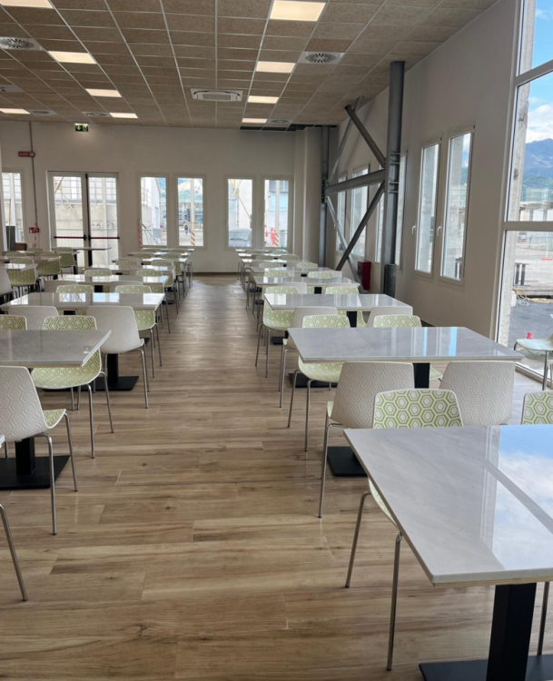 krzesło Alhambra, krzesło Gaber, krzesło z tworzywa, krzesło sztaplowane, krzesło outdoorowe, krzesło wzorzyste, krzesło do jadalni, krzesło do restauracji