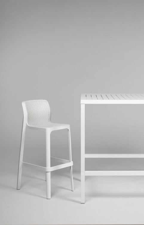 Hoker Net Bianco nowoczesność minimalizm komfort taras ogród
