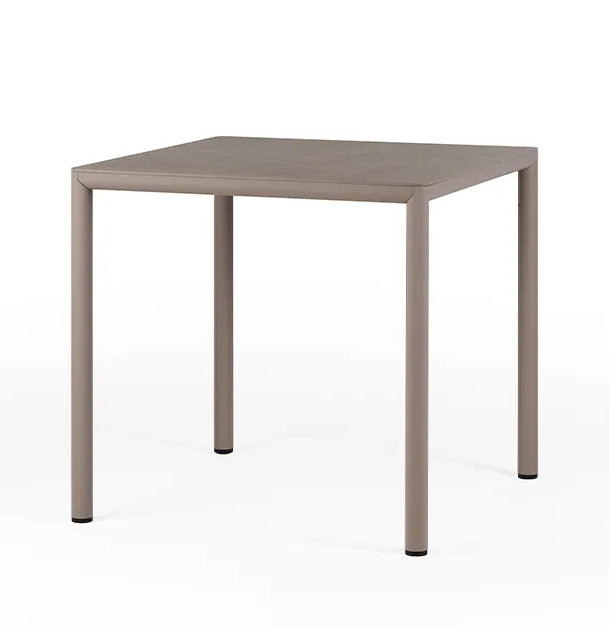 stół Piave, Nardi, stół ogrodowy, stół na taras, stół z laminatu, stół aluminiowy, stół odporny na warunki atmosferyczne, odporny na deszcz, odporny na pleśń, odporny na UV, nowoczesny stół, włoski design