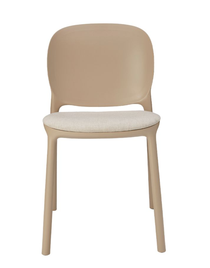krzesło Hug, krzesło Scab Design, krzesło plastikowe, sztaplowane, skandynawski styl, balkon, taras, kawiarnia