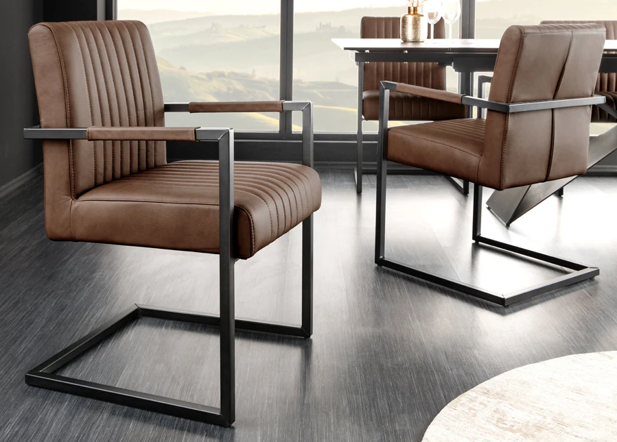 krzesło Big Aston, krzesło Invicta, tapicerowane krzesło, krzesło z podłokietnikami, eleganckie krzesło, klasyczne krzesło, nowoczesne krzesło, metalowa rama, krzesło do jadalni, krzesło do gabinetu