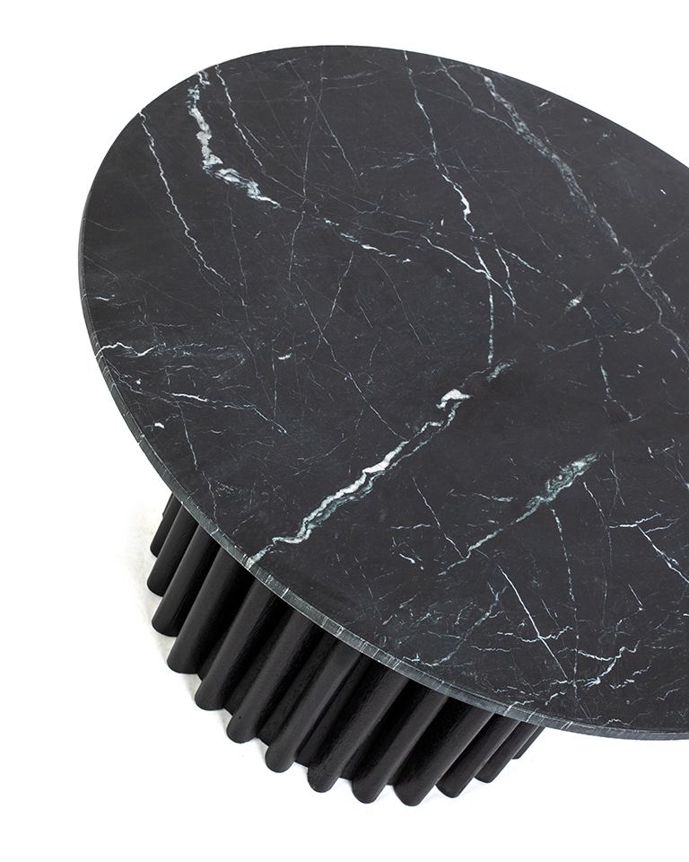 stolik kawowy marmurowy, stolik z marmuru Black Marine, stolik z drewnianą podstawą, stolik z drewna mango, nowoczesny stolik kawowy, elegancki stolik do salonu, luksusowy stolik kawowy