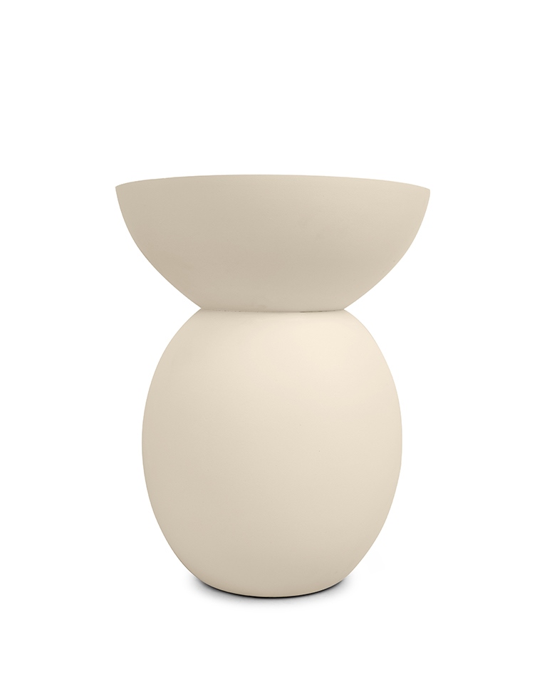 stolik kawowy Arene, stolik beżowy MDF, stolik nowoczesny, stolik designerski, stolik minimalistyczny, stolik dekoracyjny do salonu, stolik pomocniczy, stolik artystyczny, stolik harmonijny, stolik rzeźbiarski
