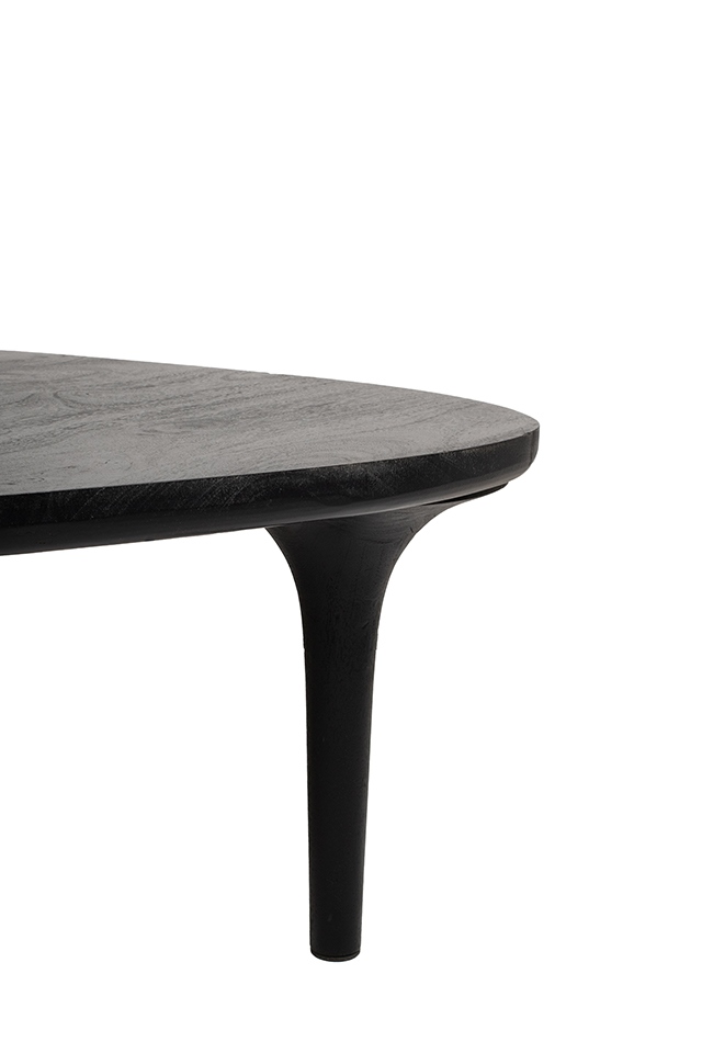 stolik kawowy Laminar, stolik czarny drewno, stolik z drewna mango, stolik nowoczesny, stolik designerski, stolik minimalistyczny, stolik z organicznym blatem, stolik smukła podstawa
