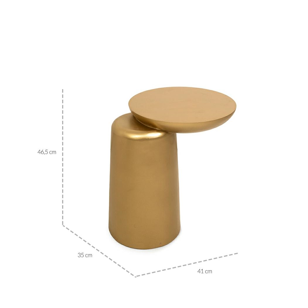 stolik boczny Elias, stolik złoty drewno mango, stolik nowoczesny, stolik designerski, stolik asymetryczny, stolik rzeźbiarski, stolik pomocniczy, stolik do salonu, stolik przy sofie, stolik przy fotelu
