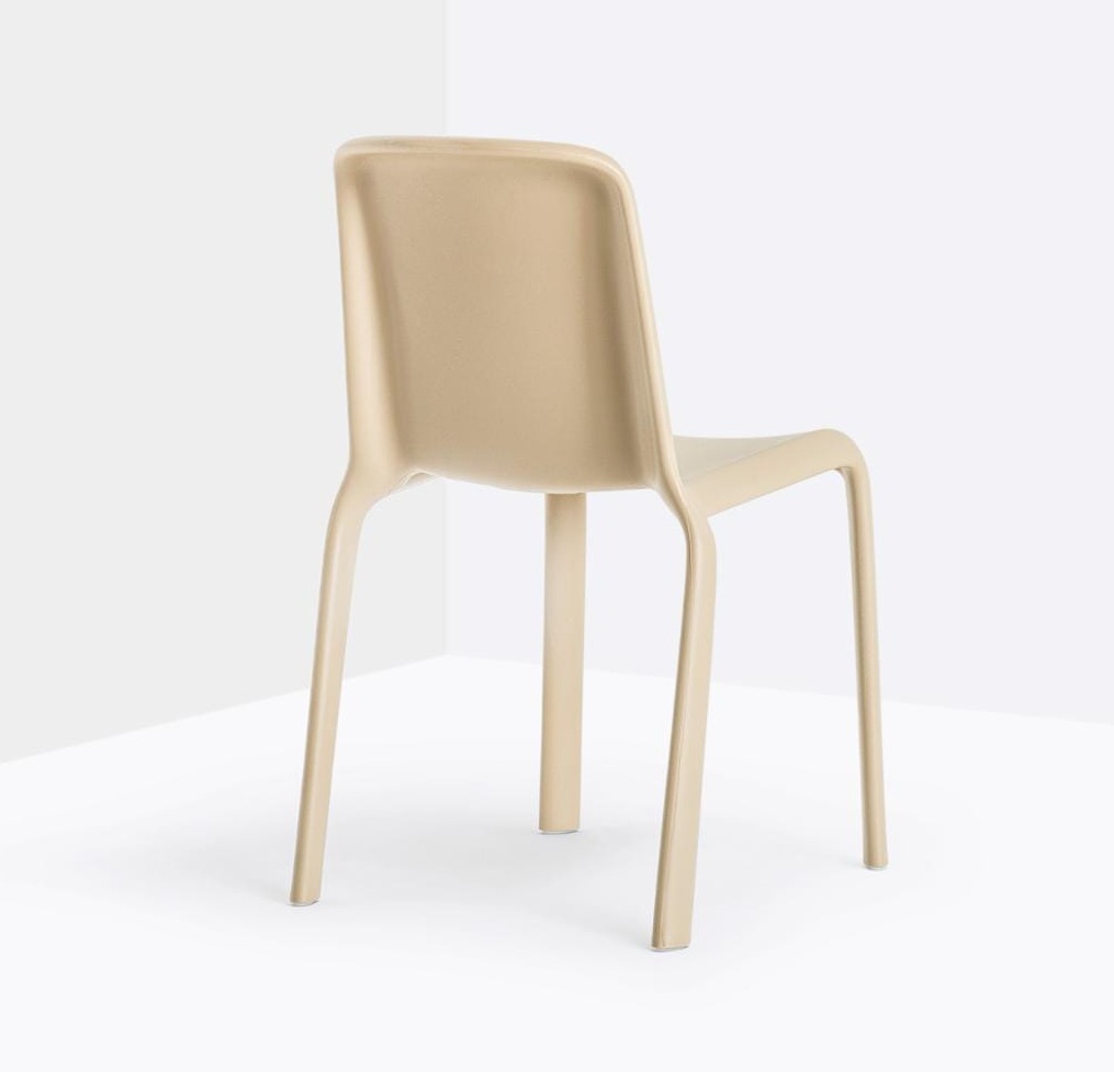 krzesło Snow, krzesło Pedrali, krzesło outdoorowe, krzesło z tworzywa, krzesło na taras, krzesło do jadalni, krzesło do restauracji, włoski design, nowoczesny design