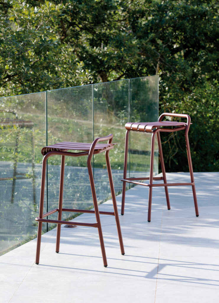 hoker Verdea, hoker Vermobil, hoker aluminiowy, hoker sztaplowany, hoker outdoorowy, hoker odporny na warunki atmosferyczne, hoker tarasowy