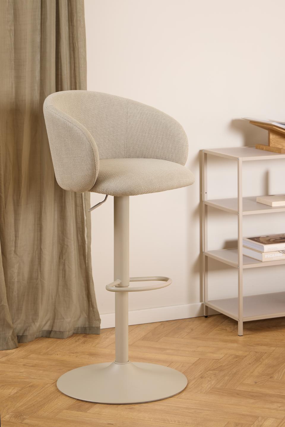 hoker Eleanor, hoker Actona, hoker tapicerowany, hoker obrotowy, hoker do jadalni, hoker do kuchni, nowoczesny hoker, beżowy hoker