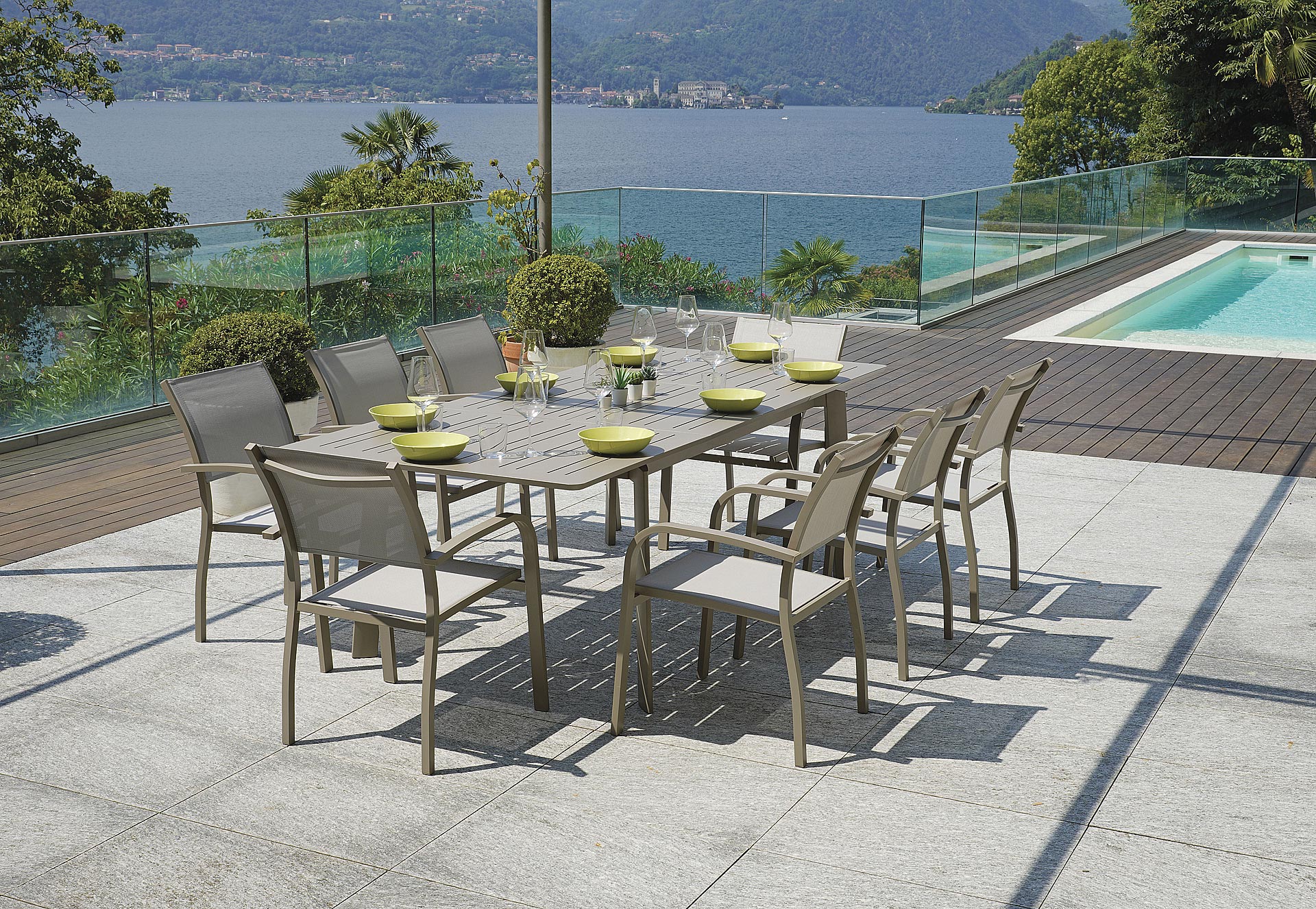 krzesło Viareggio, krzesło aluminiowe, krzesło sztaplowane, krzesło outdoorowe, krzesło na taras, meble ogrodowe