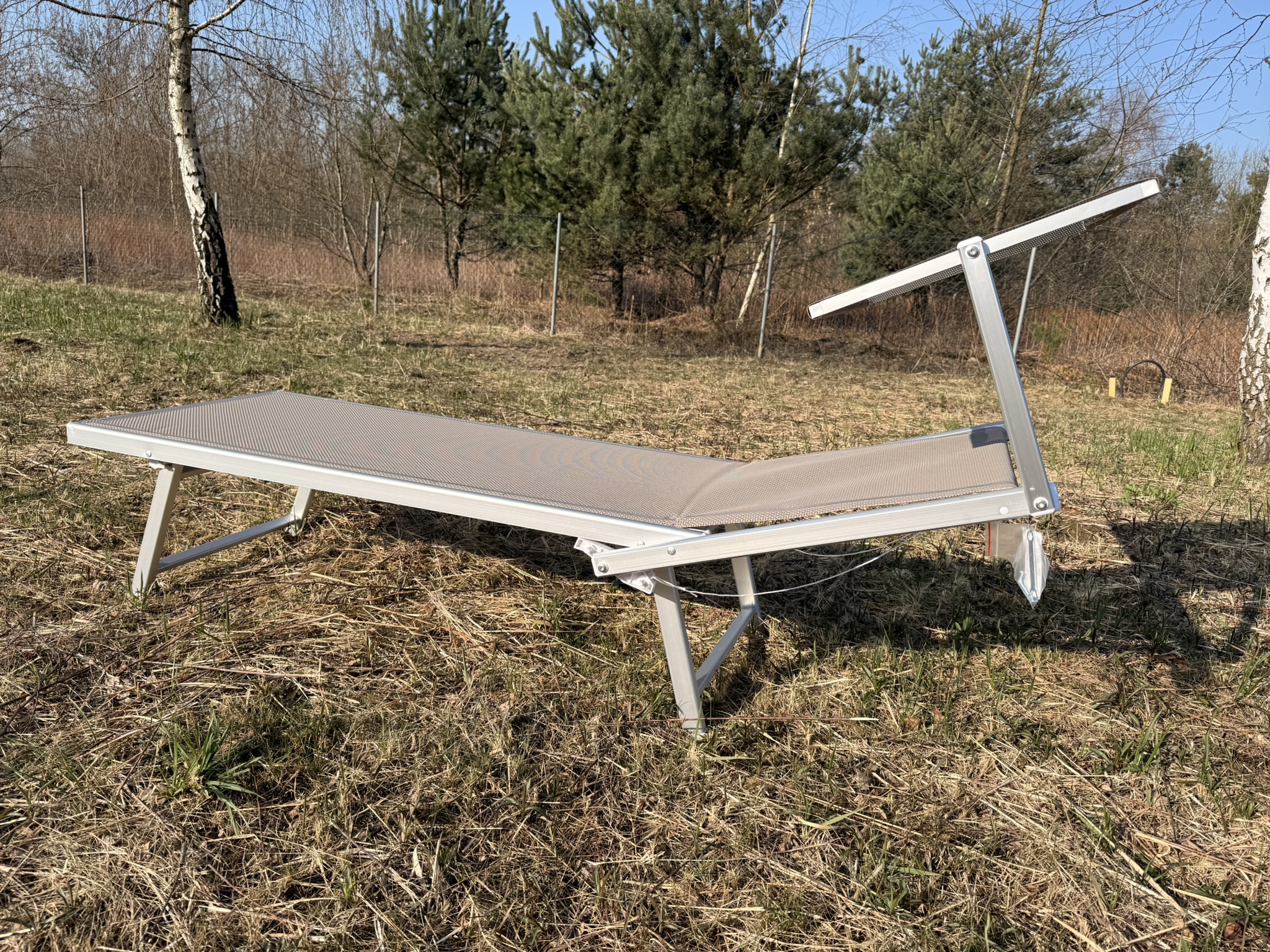 leżak Cecilia, leżak z daszkiem, leżak Greenwood, meble outdoorowe, meble ogrodowe, meble tarasowe, leżak basenowy