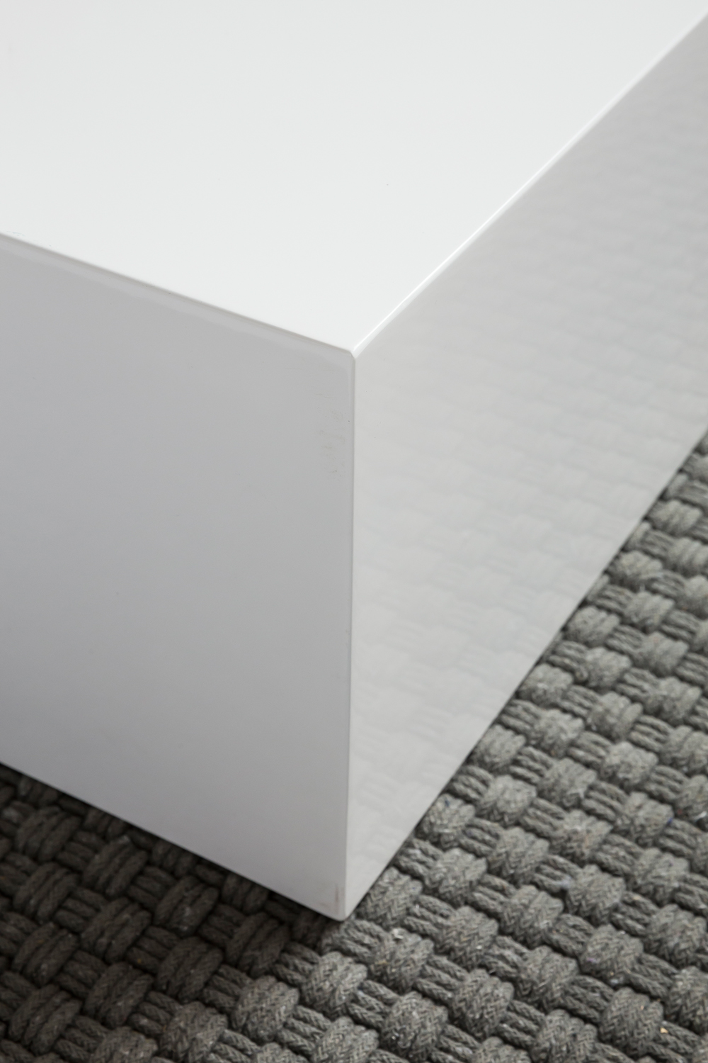 stolik kawowy Box, stolik kawowy Wohnling, stolik kawowy lakierowany, stolik kawowy biały, minimalistyczny design, nowoczesny design