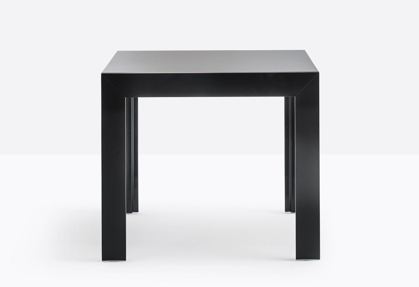 stół Matrix TMF, stół Pedrali, stół do jadalni, stół do salonu, stół kwadratowy, włoski design, nowoczesny design