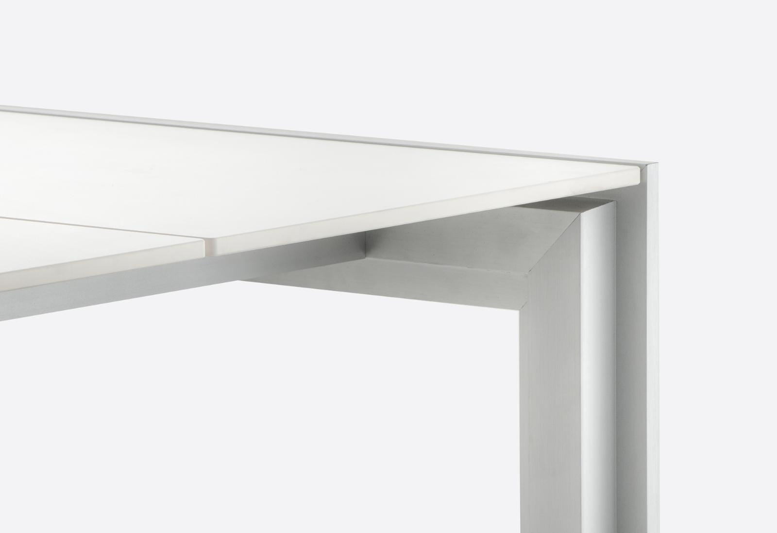 stół Matrix TMD, stół Pedrali, stół outdoorowy, stół prostokątny, czarny stół, sół do jadalni, elegancki stół, włoski design, nowoczesny design